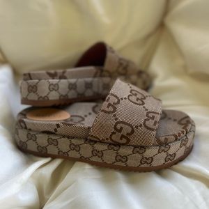 Gucci platform Slide Sandals